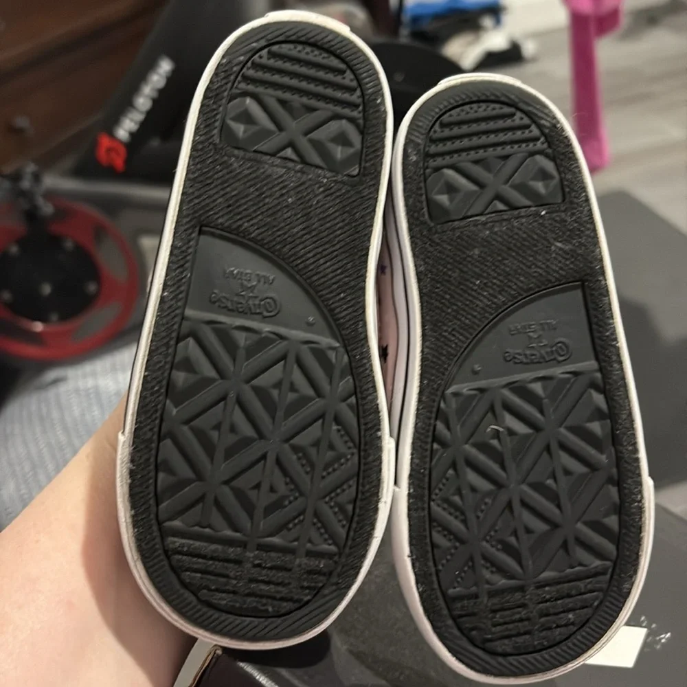 Converse off easy multi